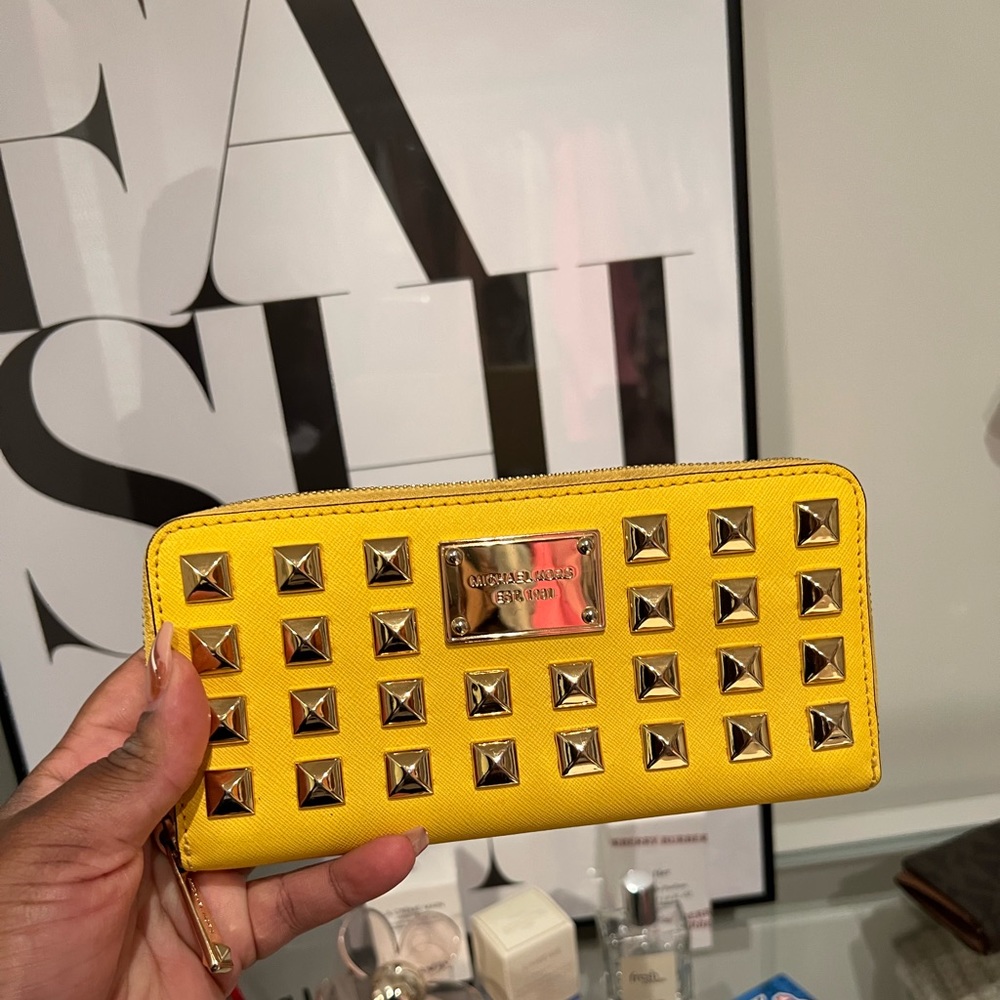 Michael Kors Yellow Pyramid Studded Continental Zip-around wallet